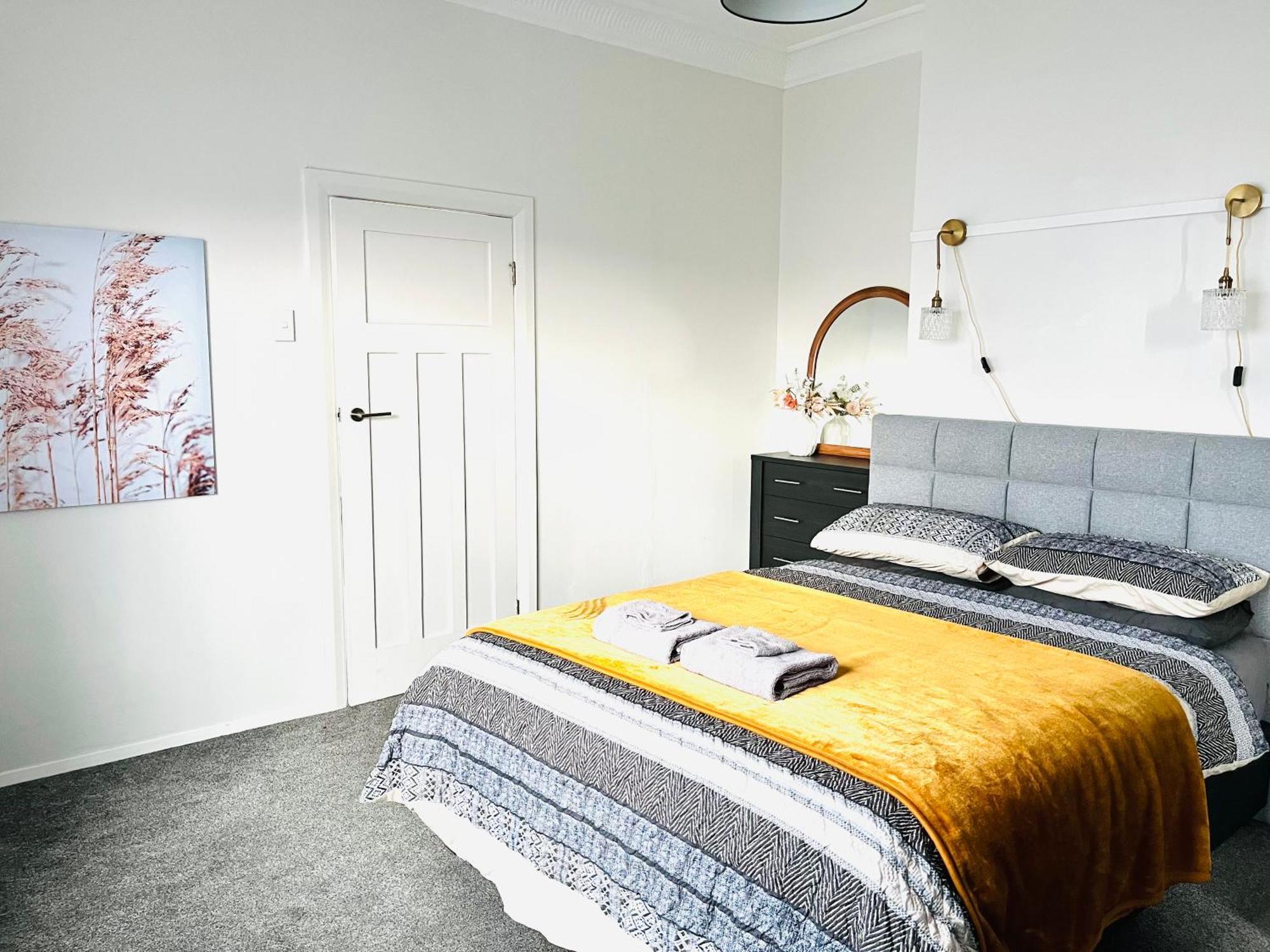 Holiday Home Close To Beach Private Parking Dunedin Exterior foto
